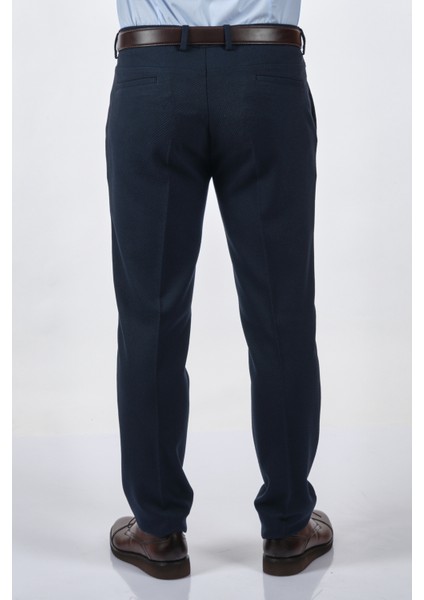 Minimalist Erkek Pantolon - Regular Fit - İş ve Günlük Kullanım fırsatları