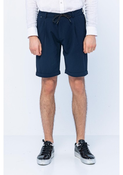 Erkek Relaxed Fit Pileli Bağcıklı Fermuarlı Kıvrımlı Paça Bürümcük Kumaş Rahat Şort fiyatları