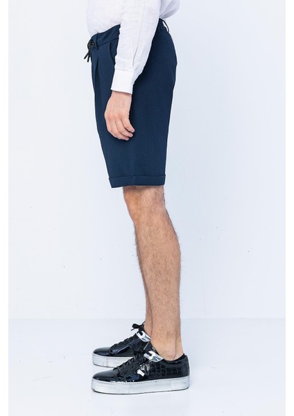 Erkek Relaxed Fit Pileli Bağcıklı Fermuarlı Kıvrımlı Paça Bürümcük Kumaş Rahat Şort indirimleri