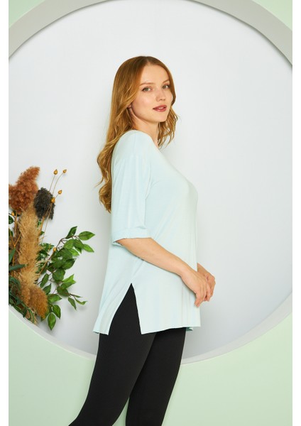 Kadın Bisiklet Yırtmaçlı Basic Tişört