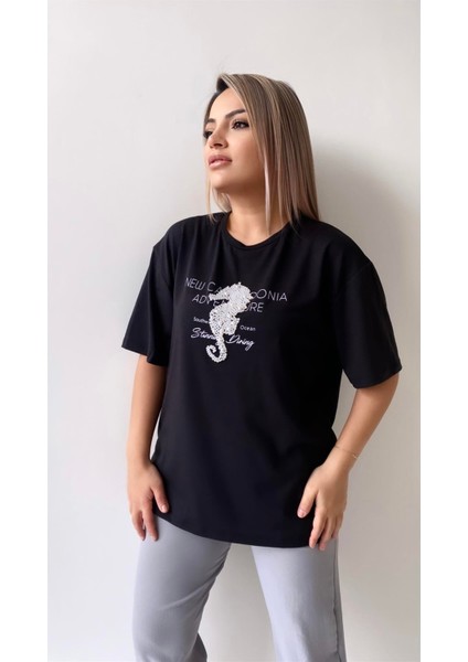 Inci Işlemeli Adven Ture Tişört/siyah