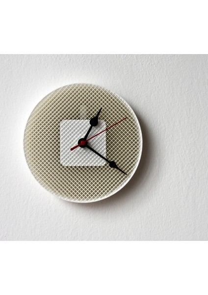 Structure CLOCK-012