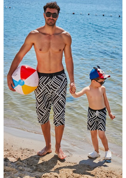 Siyah Desenli Erkek Şort S2359