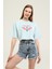 Buz Mavisi Baskı Detaylı Crop T-Shirt 5