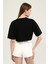 Siyah Baskı Detaylı Crop T-Shirt 5