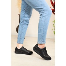 Konfores 1684 Deri Anatomik Tabanlı Bayan Günlük Ayakkabı - NKT01684-SIYAH-36