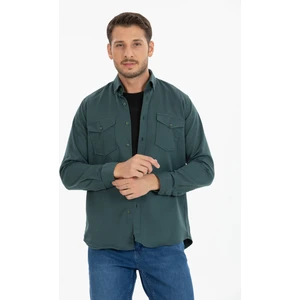 Erkek Yeşil Çift Cepli Likralı Klasik Kesim Uzun Kollu Kot Gömlek