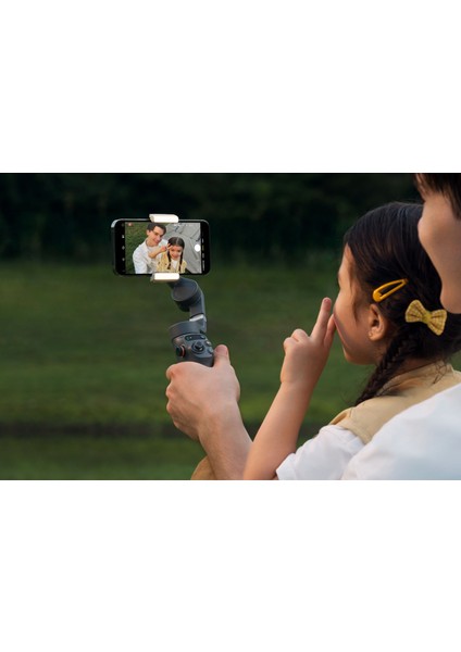 Om Fill Light Phone Clamp