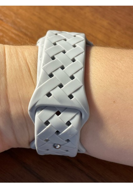 Apple Watch Seri Ultra 1/2 10 9 8 7 6 5 4 3 2 Se Uyumlu (42/44/45/46/49) mm Yeni Desen Silikon Kordon fiyatları