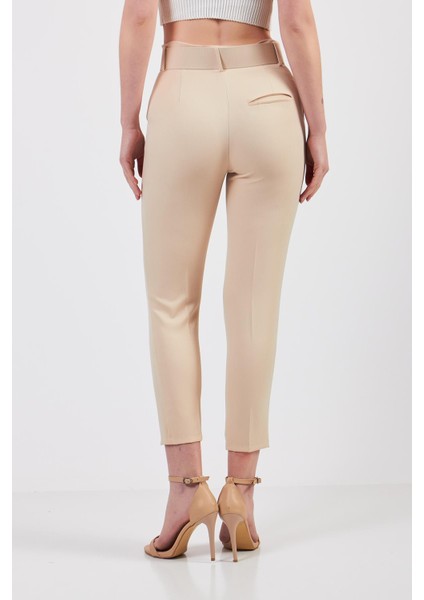 Kemerli Pantolon indirimleri