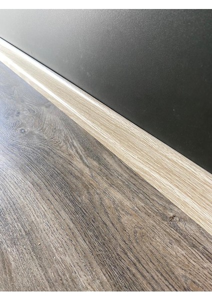 6 cm Izmir Meşe Parke Süpürgelik