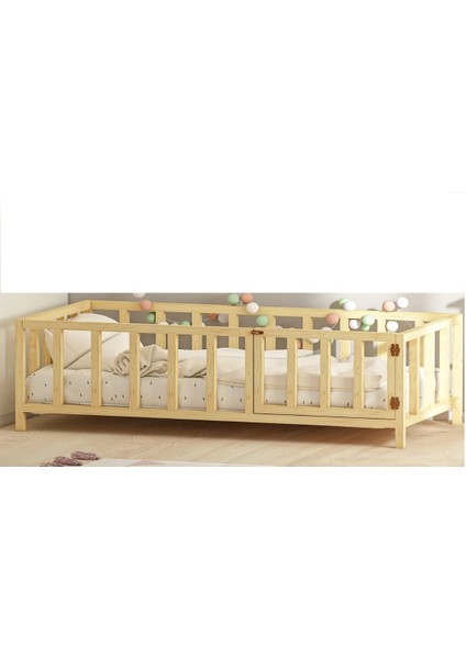 Kapılı Unisex Montessori Bebek ve Çocuk Karyolası Doğal Ahşap Yatak