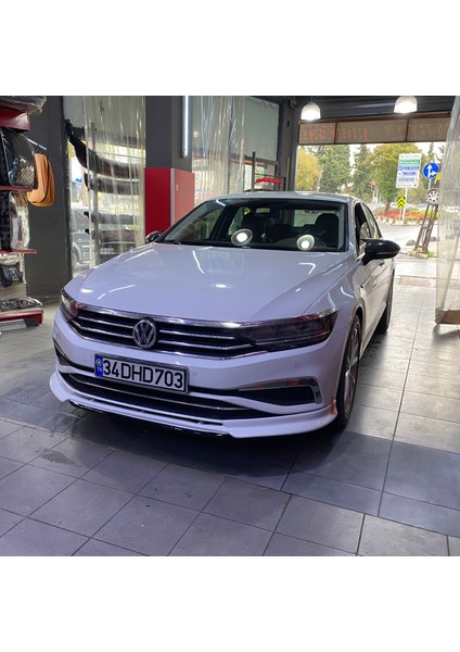 Volkswagen Passat B8.5 Ön Ek (Plastik)