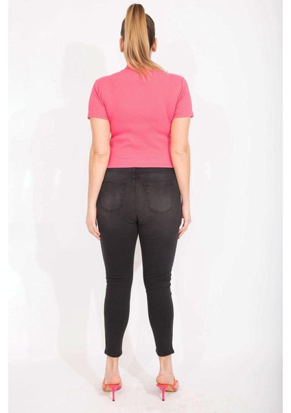 Kadın Siyah Büyük Beden Dar Paça Likralı 5 Cep Kot Pantolon 65N35587