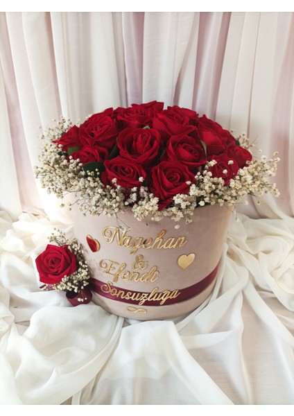 Battal Boy Bej Kadife Kutuda Kırmızı Gül Kız Isteme Çiçeği fırsatları