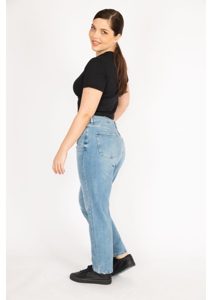 Kadın Mavi Büyük Beden Yıkama Efektli 5 Cepli Kot Pantolon modelleri