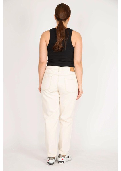 Kadın Ekru Büyük Beden 5 Cepli Kot Pantolon modelleri