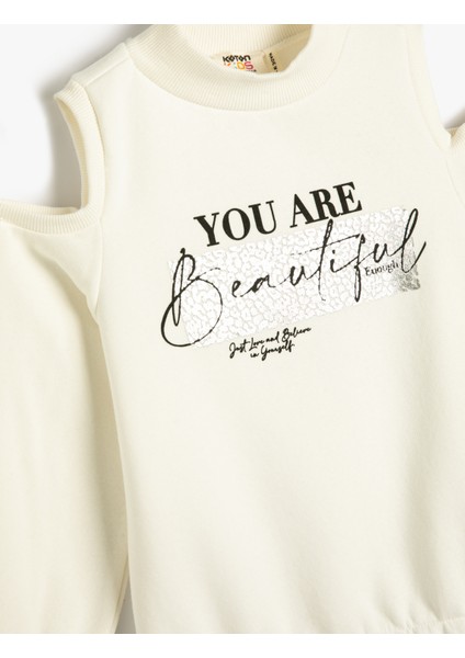 Sweatshirt Pencere Detaylı Beli ve Manşetleri Lastikli Parıltılı Baskılı modelleri