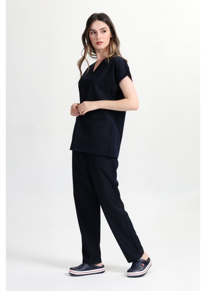 Kadın Likralı Pamuk Scrubs Yarasakol Doktor Hemşire Forma Takımı Siyah