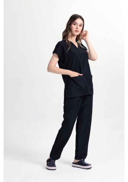Kadın Likralı Pamuk Scrubs Yarasakol Doktor Hemşire Forma Takımı Siyah fiyatları