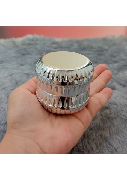 63 Mm. Silver Baharat Tütün Herbal Öğütücüsü Parçalayıcı RC85SLV modelleri