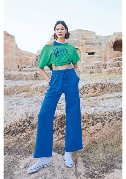 Kadın Kısa Kollu "never Give Up" 3'lü Crop Eşofman Takımı 23090 fiyatları