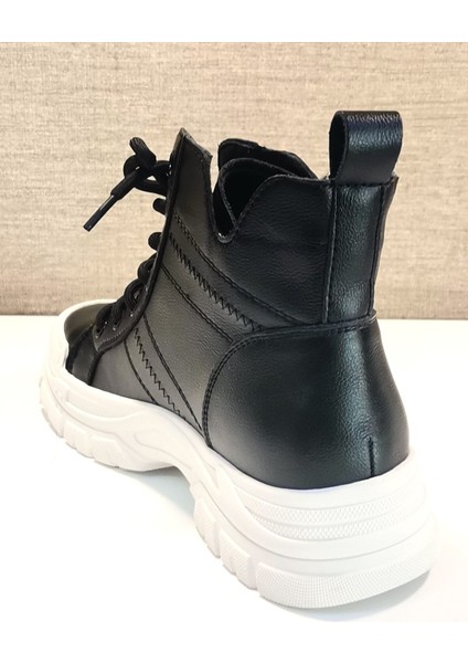 23K310-14 Kadın Siyah Spor Bot