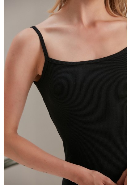 Kadın Siyah Ip Askılı Mini Kaşkorse Elbise fırsatları