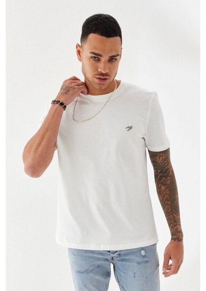 Göğüs Ebabil Silüet Baskı Düz Desen Bisiklet Yaka Regular Fit Tişört Ekru indirimleri