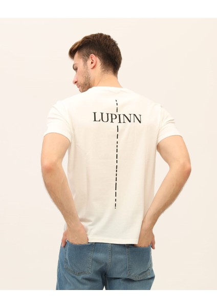Erkek Lupinn Sırt Baskılı Beyaz T-Shirt fırsatları