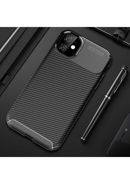 Apple iPhone 11 Kılıf Karbon Fiber Desenli Silikon Kılıf