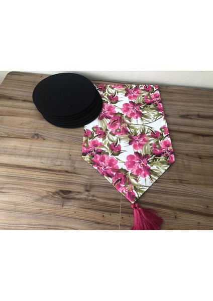 Beyaz Zemn Fuşya Çiçek Desenli Runner & Supla Seti