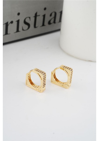 Kadın Vip Seri Zirkon Taşlı 1.6 cm Kare Model Küpe modelleri