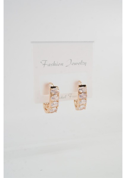 Kadın Vip Seri Baget Zirkon Taşlı Halka Küpe fiyatları