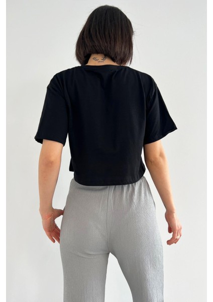 Minimalist Baskılı T-Shirt fiyatları