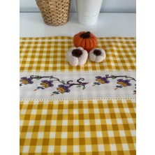 Neslihan Hobi Atölyesi Gerçek Otantik El İşlemeli Kanaviçe Runner Masa Örtüsü 50 x 120 cm