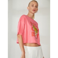 Discovery Expedition Bisiklet Yaka Baskılı Pembe Kadın T-Shirt W-ROTA