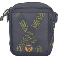 Cat 84166 The Sixty City Minimal Omuz Çantası Siyah