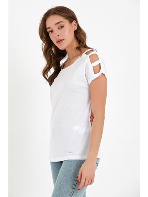 Vena Kadın Elsa Beyaz Bisiklet Yaka Omzu Detaylı Tişört ( Modal )