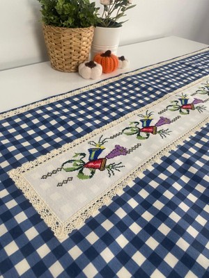 Neslihan Hobi Atölyesi Gerçek Otantik El İşlemeli Kanaviçe Runner Masa Örtüsü 50 x 120 cm Dikdörtgen Desenli