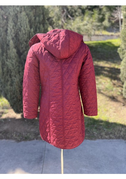 Kadın Büyük Beden Ekose 95 Cm Mevsimlik Bordo Kapitone Mont 1040