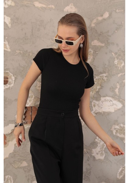 Kadın Siyah Renk Kaşkorse Kumaş Kısa Kol Basic Bisiklet Yaka Bluz modelleri