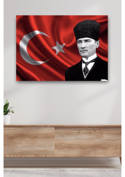 Atatürk ve Türk Bayrağı Kanvas Dekoratif Duvar Tablosu