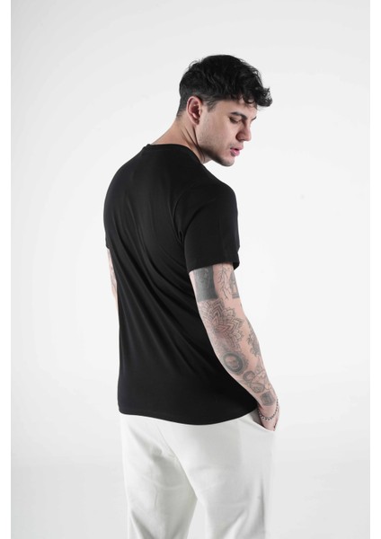 Erkek Siyah Tişört ( Model Kodu : J2000010 ) fırsatları