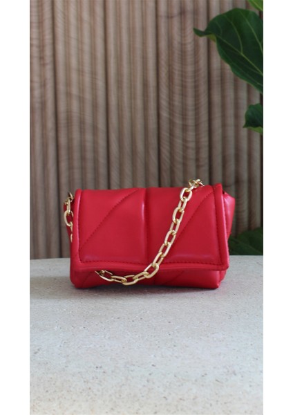 Kapitone Kadın Kırmızı Deri Çapraz Askılı Omuz ve El Çantası Celia fiyatları