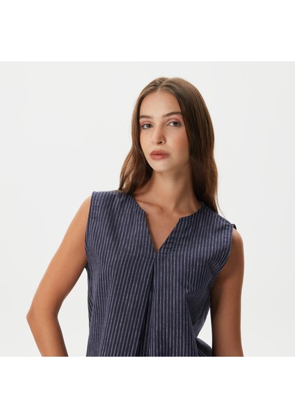 Nautıca Kadın Lacivert Kolsuz Çizgili Gömlek 35W215T.4VN fırsatları