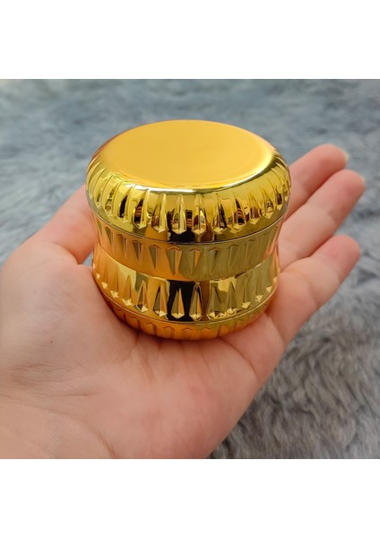 63 Mm. Gold Baharat Tütün Herbal Öğütücüsü Parçalayıcı RC85GLD