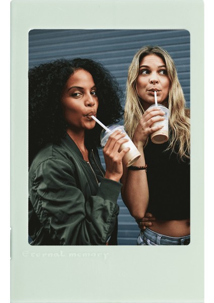 Instax Mini 12 Yeşil Fotoğraf Makinesi-Çerçeve ve 10'lu Mini Film Seti