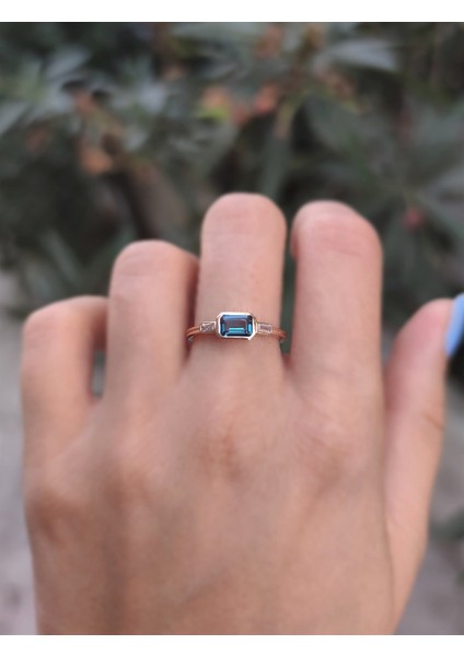 Aykan Kuyumculuk Herne Blue Topaz Yüzük AK-1339