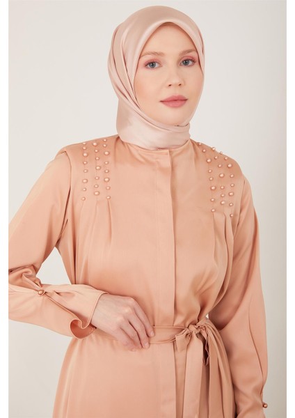 Kolu Daraltılabilen İncili Ferace 23Y8402 Latte fırsatları